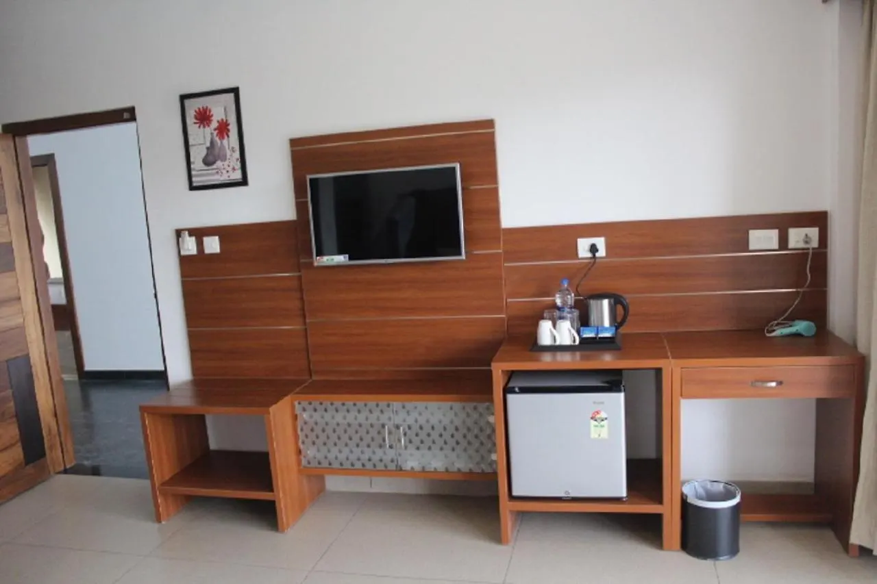 Otel The Lakeview Munnar